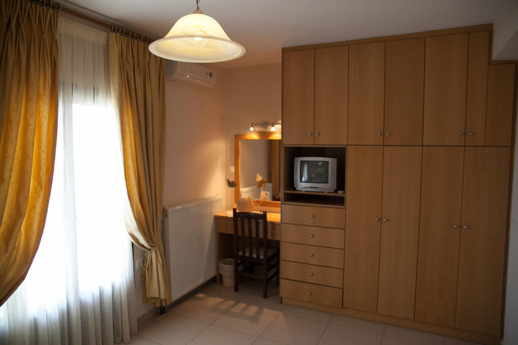 Venetiko Villas Návpaktosz Szoba fotó