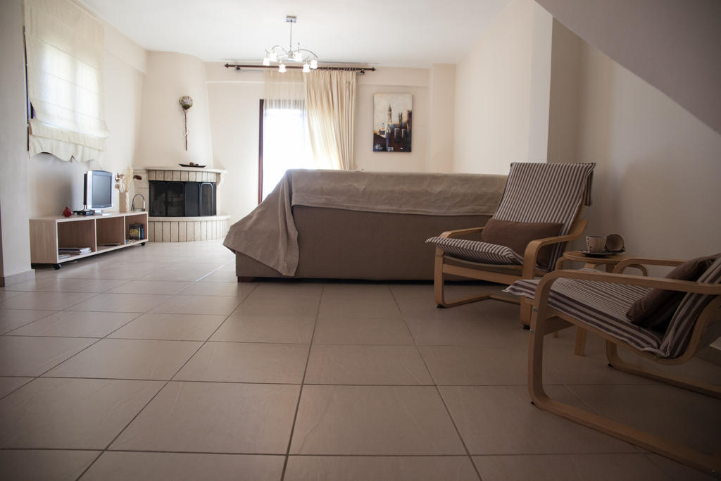 Venetiko Villas Návpaktosz Szoba fotó